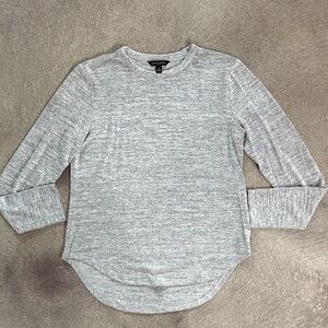 Women’s Banana Republic Heather Gray Knit Top (M)